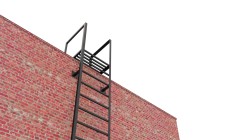 Вертикальная лестница П1-1-2 из металлического уголка без ограждения